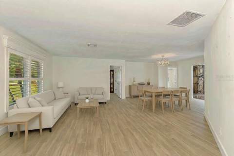 1620 Mission Valley Boulevard, Nokomis FL - photo 8 of 48