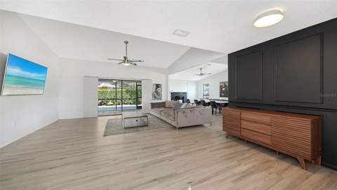 5744 Augusta Circle, Sarasota FL - photo 19 of 50