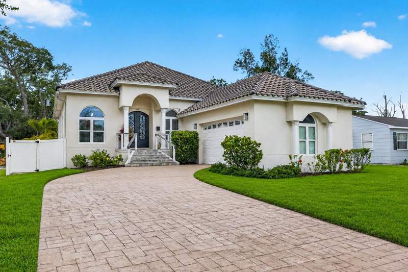 4 bedroom Single Family Residence at 815 59th Avenue, Edgemoor Estates, St Petersburg — photo 3