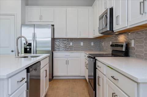 2908 Supermarine Road, Tavares FL - photo 9 of 25