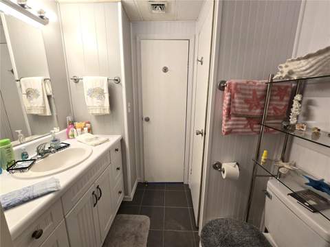 2122 Waterview Drive, Holiday FL - photo 14 of 38