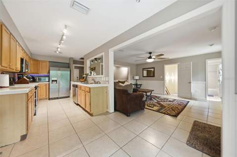 112 E Gardenia Street, Howey In The Hills FL - photo 12 of 47