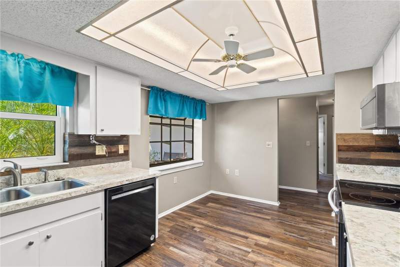 2 bedroom Single Family Residence at 10616 Springwood Drive, San Clemente Village, Port Richey — photo 5