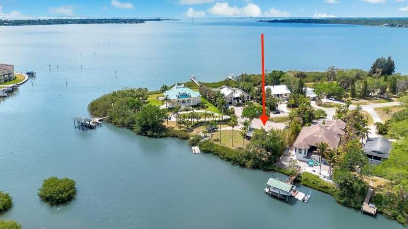 3 bedroom Single Family Residence at 3858 Shore Boulevard, West Oldsmar Sec 1, Oldsmar — photo 3