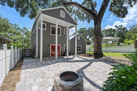1513 E Park Circle, Tampa FL - photo 6 of 31