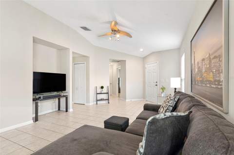 10109 Landport Way, Land O Lakes FL - photo 11 of 45