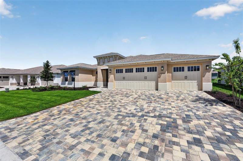 3 bedroom Single Family Residence at 10201 SW 84th St Road, On Top Of The World, Ocala — photo 5
