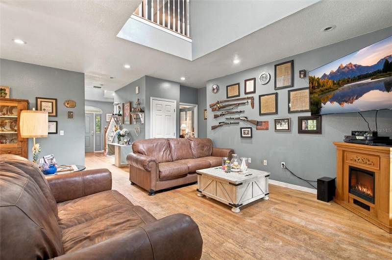 4 bedroom Single Family Residence at 3850 Granada Drive, Indian Lake Estates, Indian Lake Estates — photo 3