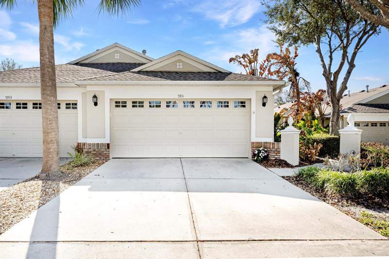 3 bedroom Villa at 5911 Phoebenest Drive, Fishhawk Ranch Ph 2 Prcl, Lithia — photo 2