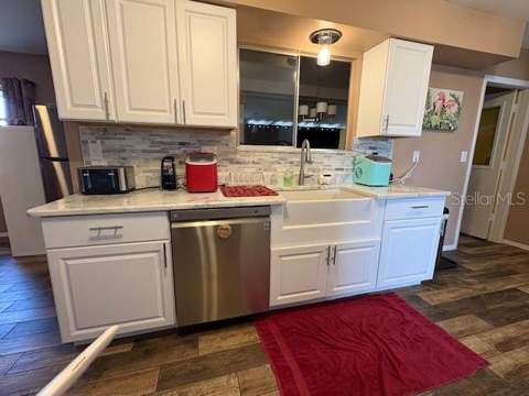 1021 Augusta Drive, Sun City Center FL - photo 16 of 54