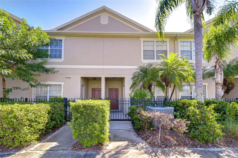 Rivercrest Townhomes West Phas