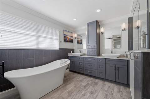 137 12th Street, Tierra Verde FL - photo 23 of 44