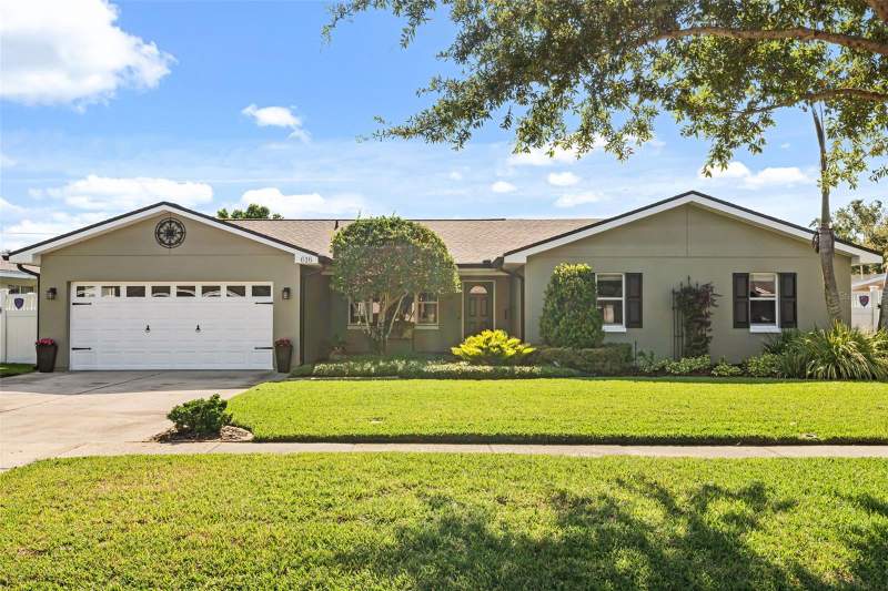 616 BRECHIN DRIVE home for sale in Kenilworth Shores