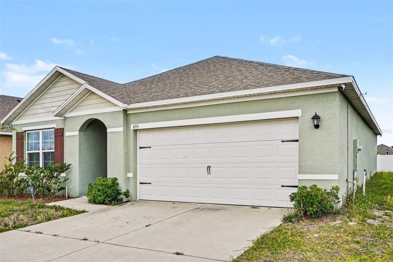 3 bedroom Single Family Residence at 693 Squires Grove Drive, Squires Grove Ph 2, Winter Haven — photo 2