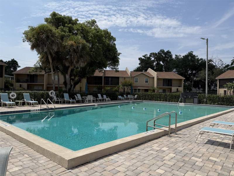 2 bedroom Townhouse at 895 Park Lake Circle #75, Park Lake Twnhs, Maitland — photo 4