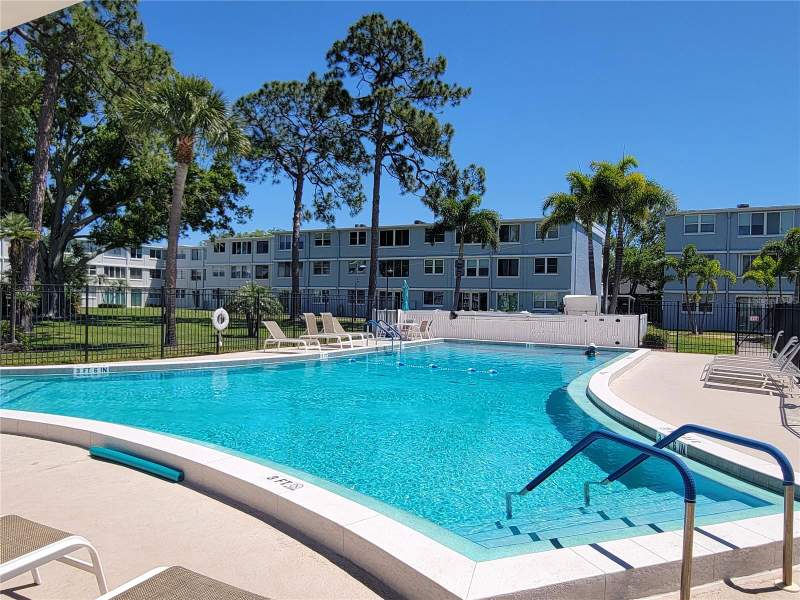 2 bedroom Condominium at 4715 Bay Street #225, Winston Park Northeast, St Petersburg — photo 5