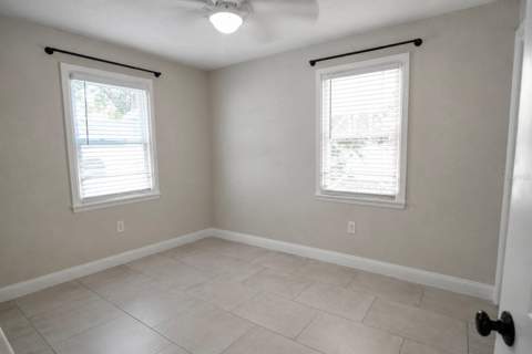 4405 N Tampania Avenue, Tampa FL - photo 6 of 21
