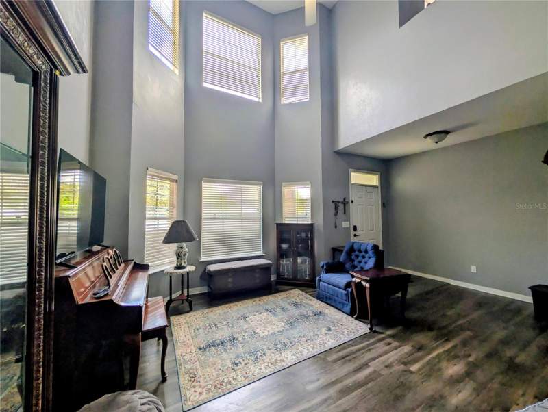 2 bedroom Townhouse at 2717 NW 103rd Way #O, Williamsburg At Meadowbrook, Gainesville — photo 2