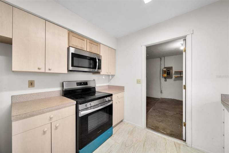 3 bedroom Single Family Residence at 38 Abaco Street, Lehigh Acres 1st Add, Lehigh Acres — photo 5