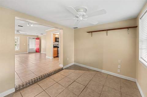 1480 Queen Anne Drive, Palm Harbor FL - photo 10 of 33