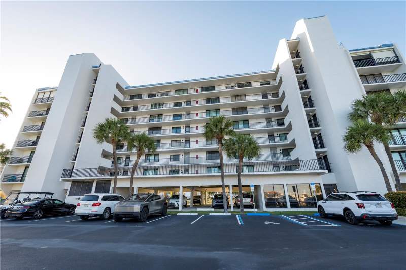 2 bedroom Condominium at 1591 Gulf Boulevard #203S, Harbour The Condo, Clearwater Beach — photo 3