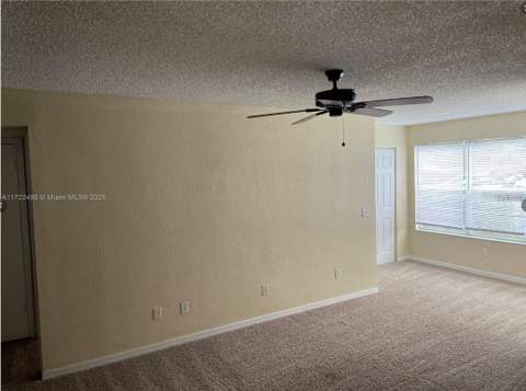 5160 Conroy Road #14, Orlando FL - photo 11 of 21