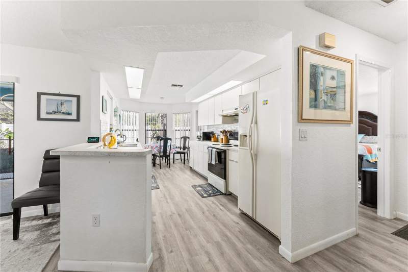 2 bedroom Single Family Residence at 8133 Wysocki Court, Berkeley Manor, Spring Hill — photo 5
