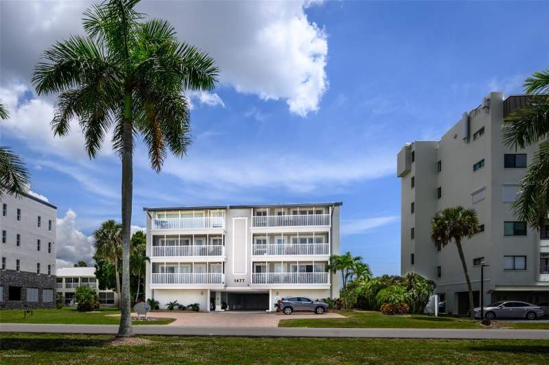 2 bedroom Condominium at 1477 PARK BEACH CIRCLE #11, PARK BEACH CLUB, PUNTA GORDA — photo 1