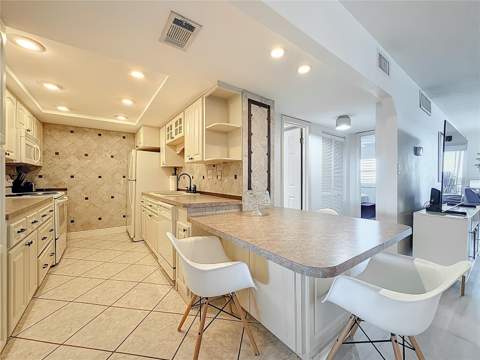 400 64th Avenue #1204, St Pete Beach FL - photo 7 of 46