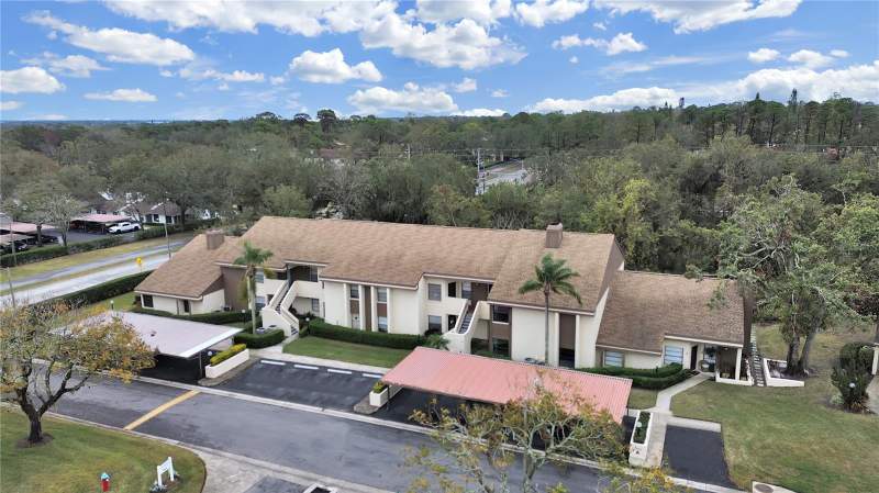 Countrybrook Condo