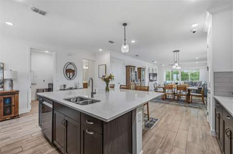 1065 Signet Drive, Apollo Beach FL - photo 14 of 56