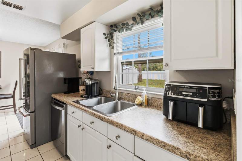3 bedroom Single Family Residence at 2948 Colorado Avenue, College Heights, Orlando — photo 4