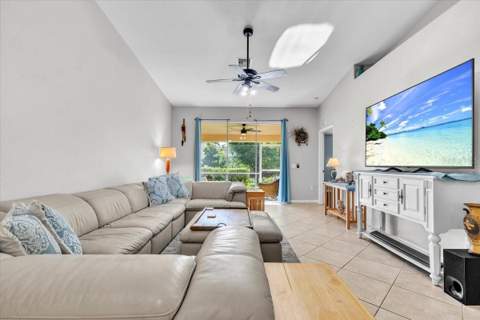 319 Monaco Drive #8, Punta Gorda FL - photo 6 of 6