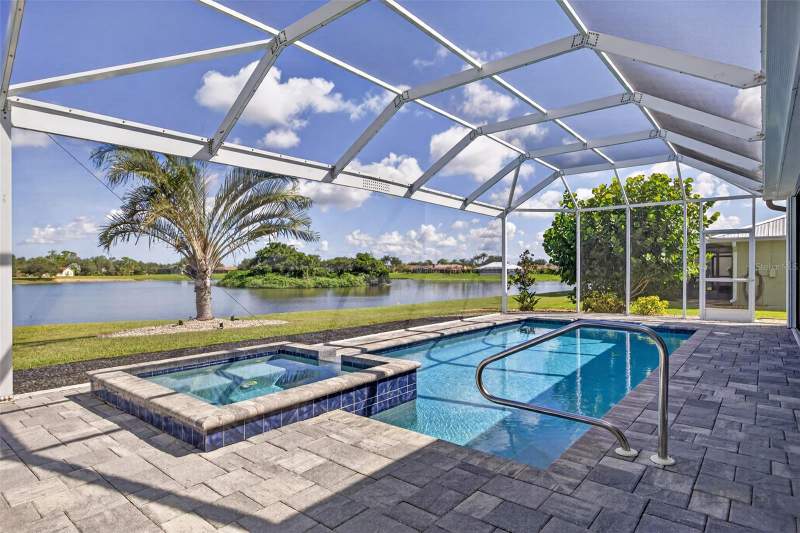 3 bedroom Single Family Residence at 1361 Blue Lake Circle, Punta Gorda Isles Sec 23, Punta Gorda — photo 2