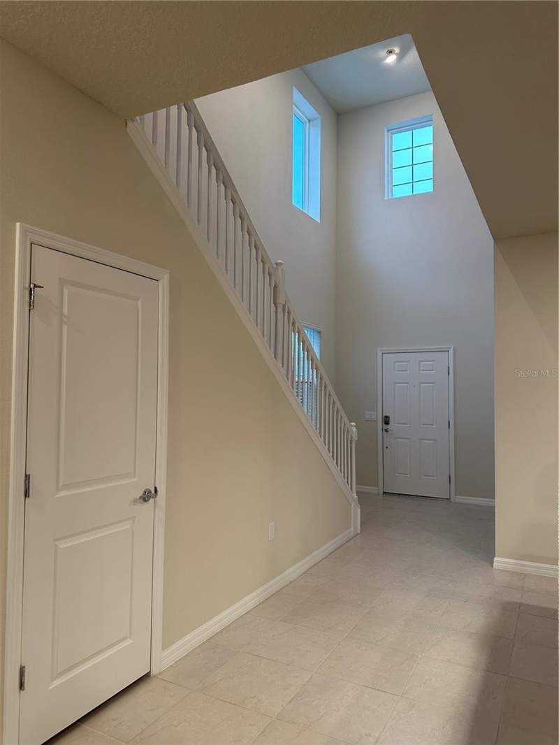 6 bedroom Single Family Residence at 3273 Lilac Way, Windsor Island Residence Ph 2A, Davenport — photo 5