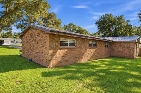 611 E Highland Drive, Lakeland FL - photo 6 of 52