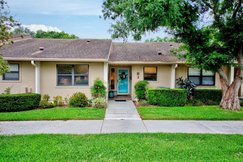 2 bedroom Condominium at 2025 SYLVESTER ROAD #H2, KIMBERLEA CONDO 05, LAKELAND — photo 1