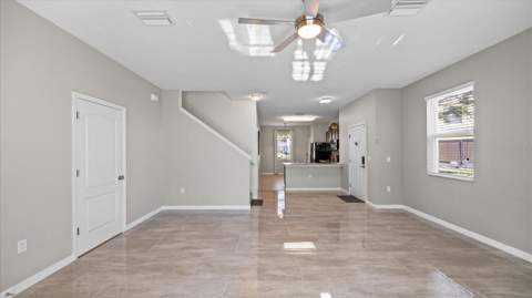 12843 Buffalo Run Drive, Gibsonton FL - photo 6 of 35