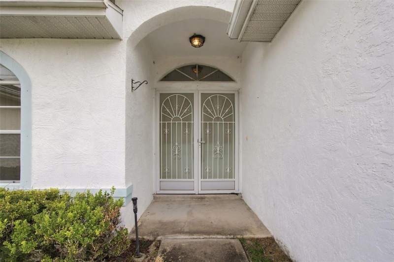 3 bedroom Single Family Residence at 4342 Hedgewood Avenue, Spring Hill, Spring Hill — photo 2