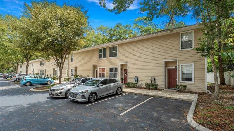2 bedroom Condominium at 1710 NW 7th Street #303, Seventh Street Station, Gainesville — photo 3
