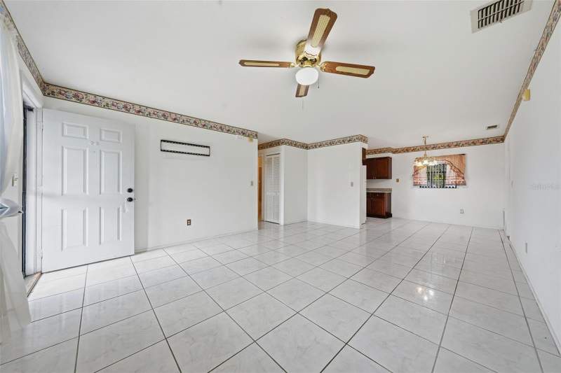 3 bedroom Single Family Residence at 1069 Mildred Dixon Way, Horizon Oaks, Winter Garden — photo 5