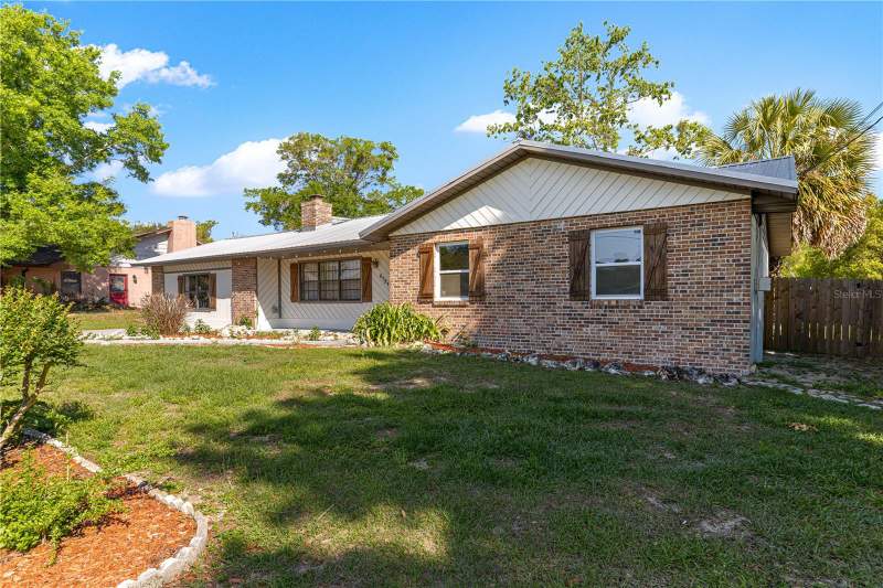 4 bedroom Single Family Residence at 5721 SE 21st Lane, Oakhurst 01, Ocala — photo 3
