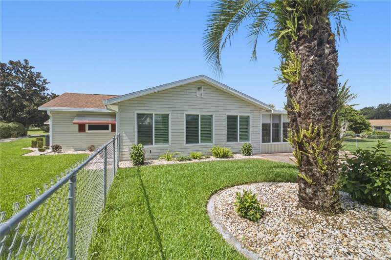 3 bedroom Single Family Residence at 17676 SE 102nd Circle, Spruce Crk South, Summerfield — photo 3