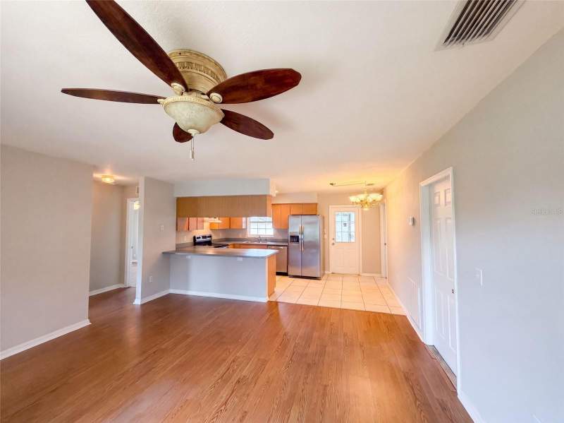 3 bedroom Single Family Residence at 10640 SE 54th Avenue, Coral Rdg, Belleview — photo 3