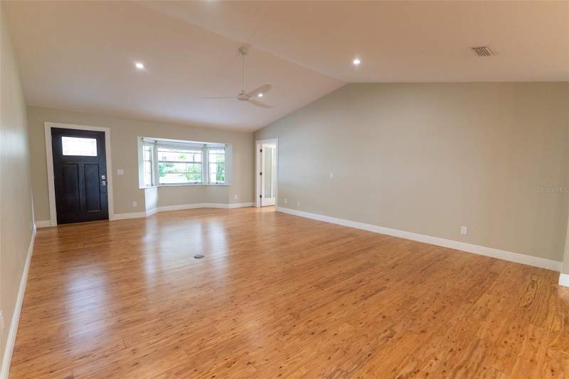 2 bedroom Villa at 8743 SW 90th Lane #A, Circle Square Woods, Ocala — photo 4