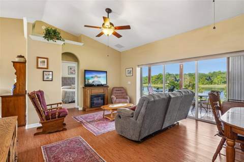 81 Fairway Circle, Umatilla FL - photo 17 of 46
