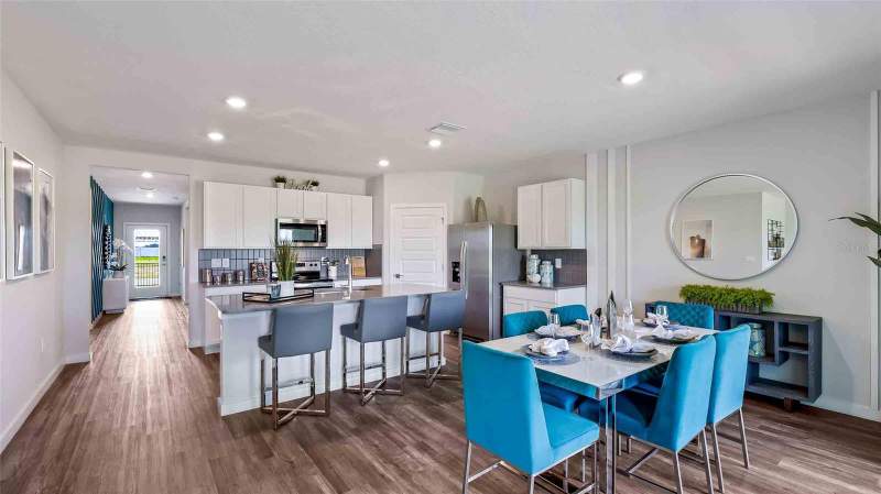 4 bedroom Single Family Residence at 18227 Beehive Terrace, Star Farms At Lakewood Ranch, Lakewood Ranch — photo 3