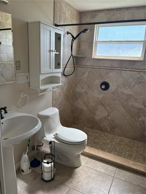 90 Harwich Circle, Englewood FL - photo 10 of 29