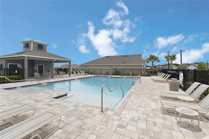4 bedroom Single Family Residence at 3198 Eastgrove Terrace, Eastgrove, Sanford — photo 2