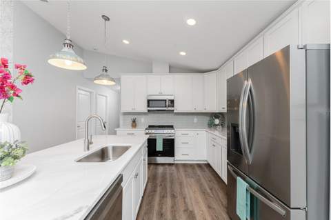 4199 Hollis Avenue, Port Charlotte FL - photo 9 of 81